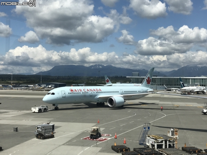 Air Canada加拿大航空AC12 台北-溫哥華首航紀錄