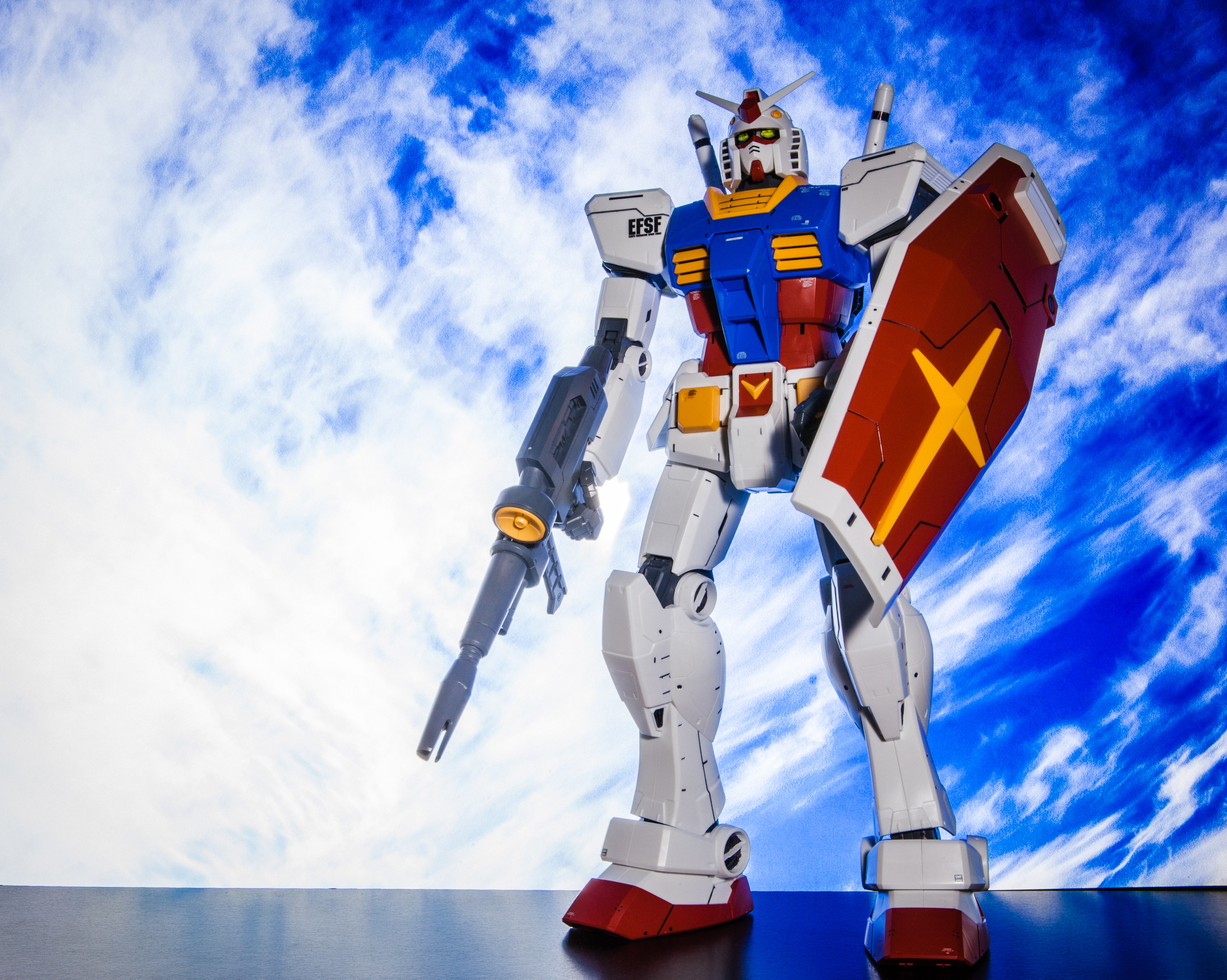 更新後的 1/48 高375mm的初代鋼彈 RX-78-2 Gundam BANDAI