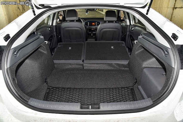 Prius頭號勁敵!Hyundai Ioniq Hybrid試駕報導