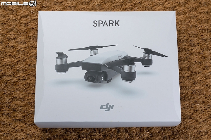 DJI Spark「曉」迷你無人機外盒 DJI Spark「曉」迷你無人機外盒