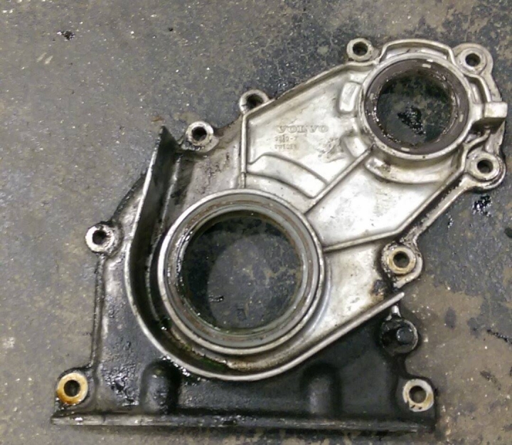Volvo 940 陸地坦克 Stage 0 :引擎翻新血淚史...