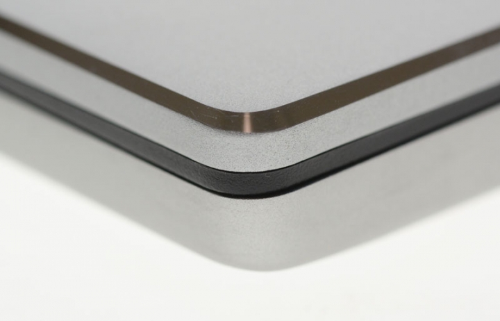 DELL Inspiron 15 7560銀色款筆記型電腦開箱及簡測