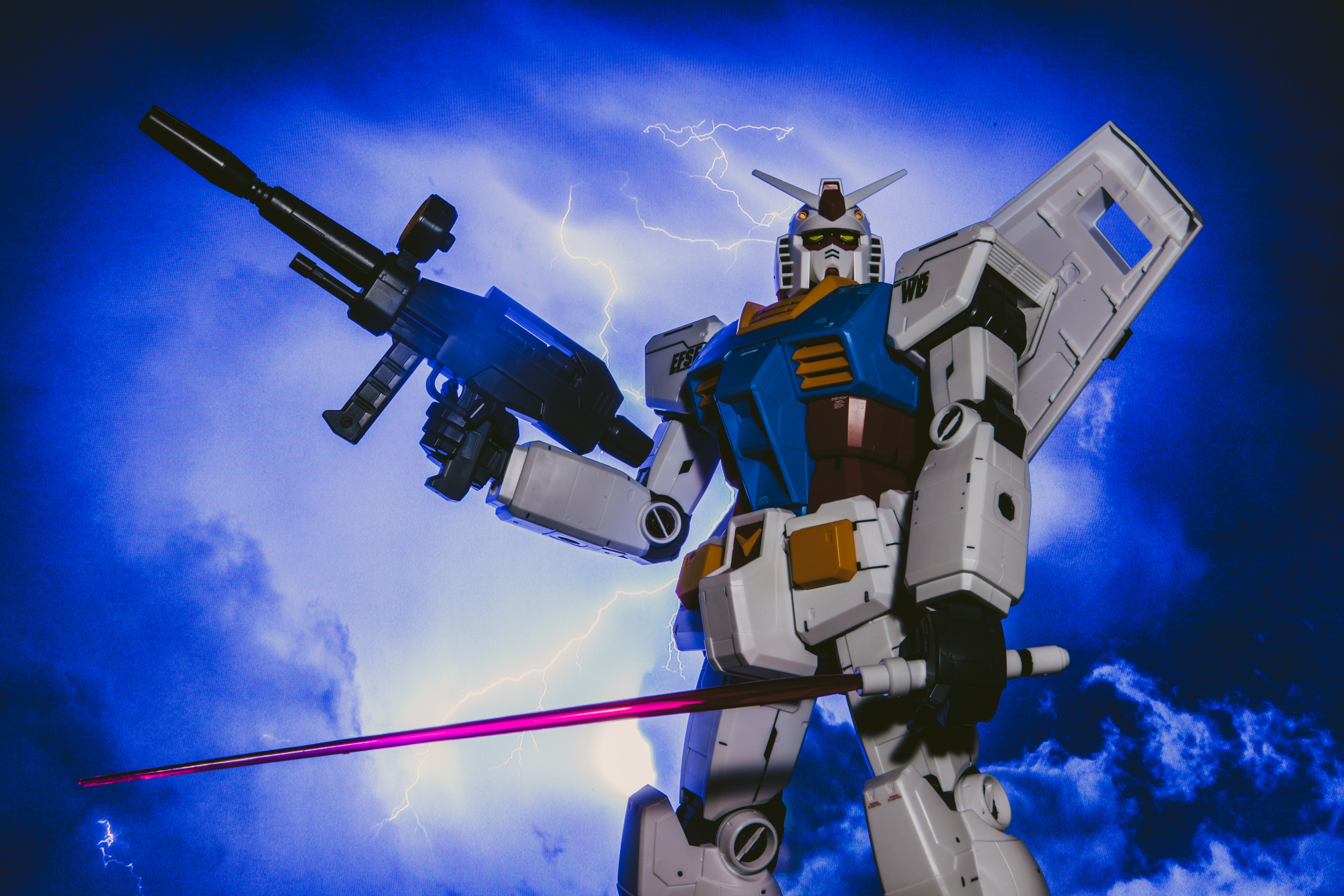 更新後的 1/48 高375mm的初代鋼彈 RX-78-2 Gundam BANDAI