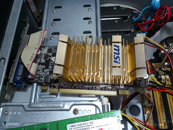當LGA775 遇上 Windows 10......