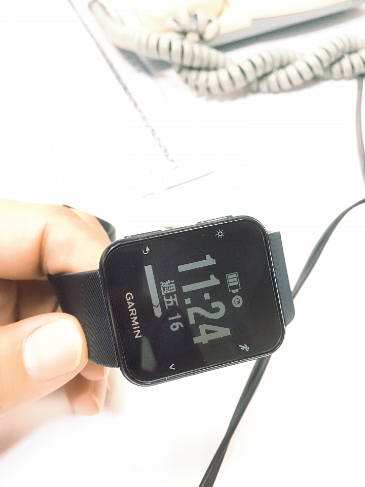 Garmin forerunner 35 手機藍芽連線問題