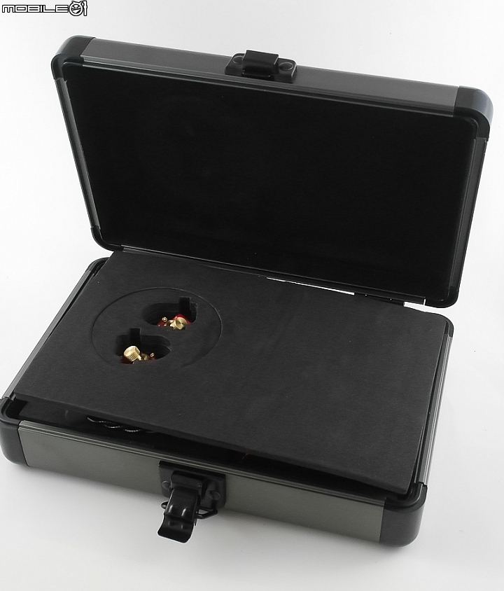 【北極熊開箱】紅色、有角、三倍速?- Acoustune HS1551 CU