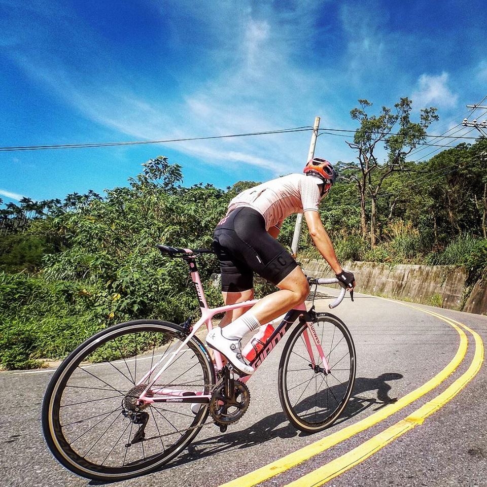 【微開箱】義式粉紅浪漫 GIANT TCR ADVANCED SL MAGLIA ROSA (圖多慎入)
