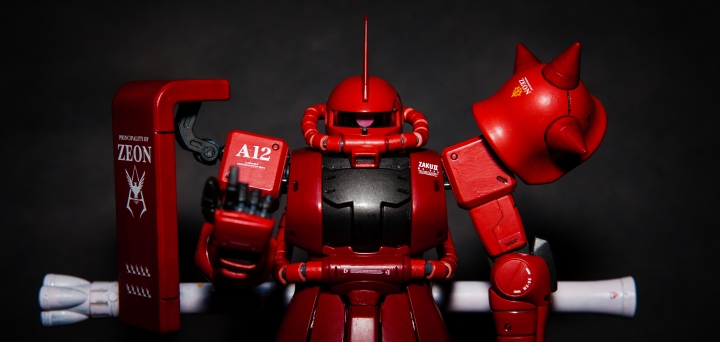 紅色彗星,夏亞出動場景,薩克原型機 ZAKUII BANDAI MG 1/100