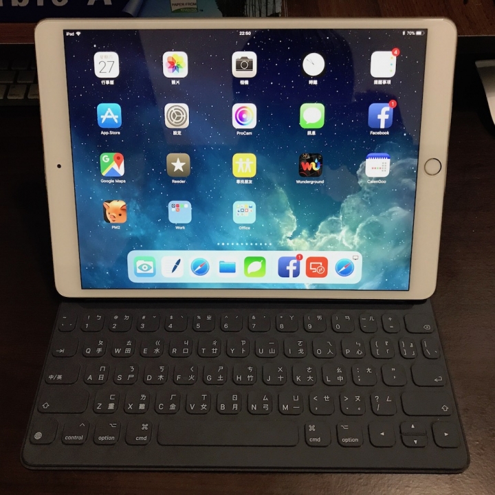 用 iPad Pro 10.5 打造迷你行動辦公室 - 同場開箱 Smart Keyboard & Apple Pencil