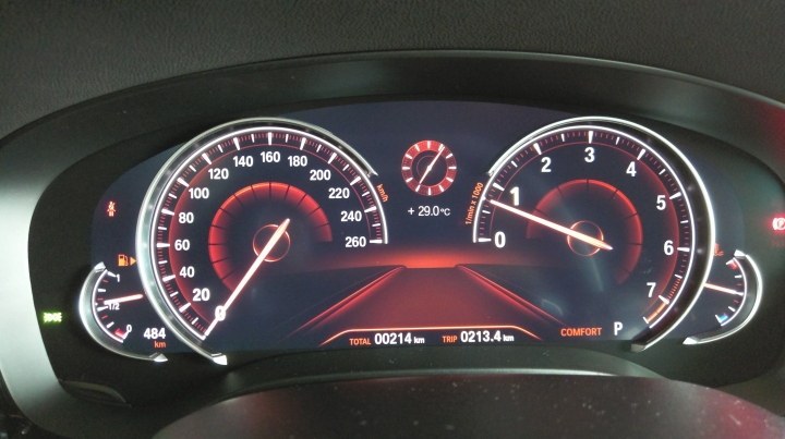 分享BMW G30
