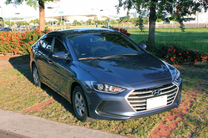 從現代不考慮,到三思熟慮 S Elantra 1.6 開箱&選車心得分享(文長慎入)