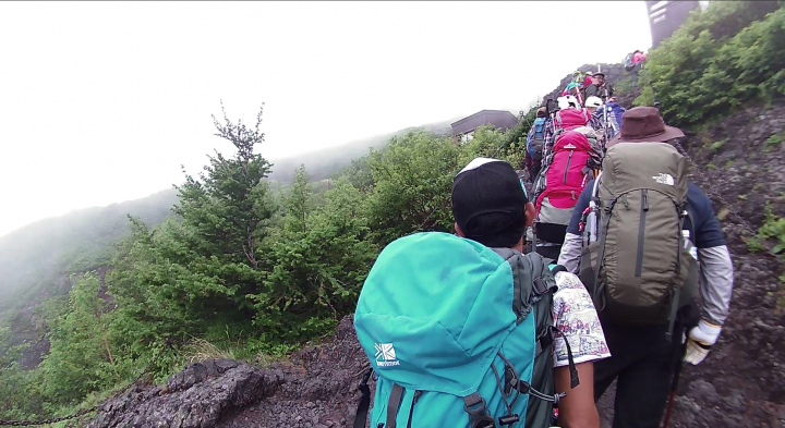 2017/07/11(二)-12(三) 登日本富士山 ( 3,776m )。
