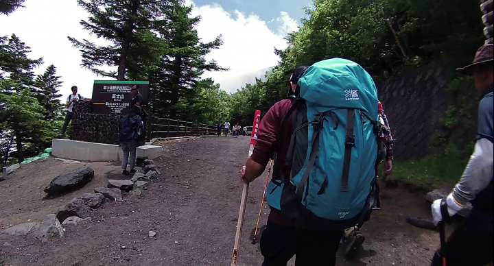 2017/07/11(二)-12(三) 登日本富士山 ( 3,776m )。