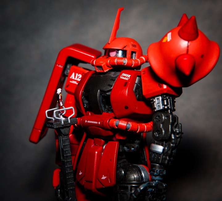 紅色彗星,夏亞出動場景,薩克原型機 ZAKUII BANDAI MG 1/100