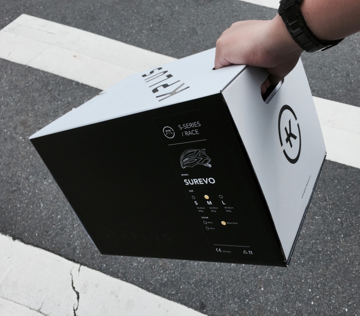 開箱分享|KPLUS 安全帽 S系列 公路競速 SUREVO