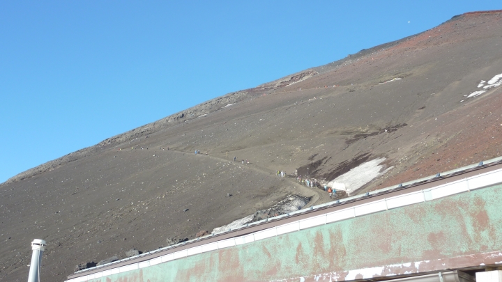2017/07/11(二)-12(三) 登日本富士山 ( 3,776m )。