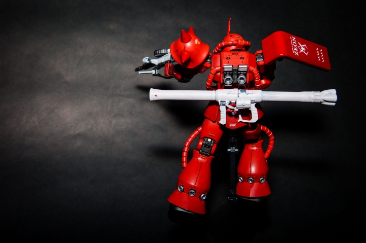 紅色彗星,夏亞出動場景,薩克原型機 ZAKUII BANDAI MG 1/100