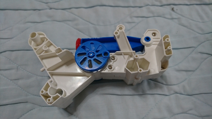 寓教於樂的空氣動力引擎車