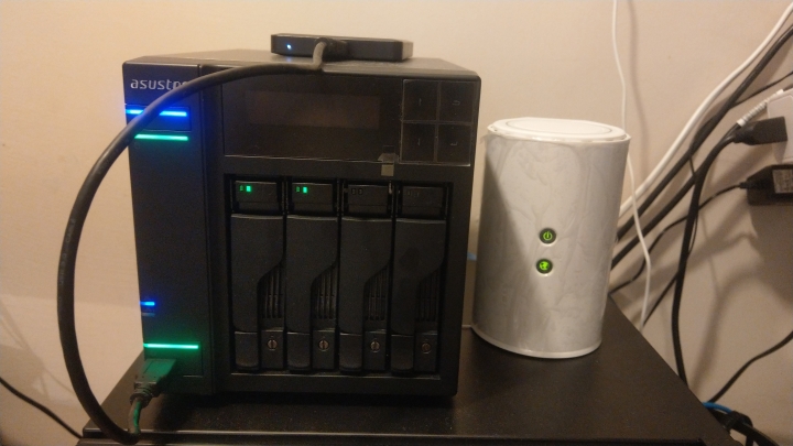 家庭影音的絕佳選擇!ASUSTOR AS6404T NAS 搭配 ADM 3.0,全新介面強勢登場!(基本應用篇)
