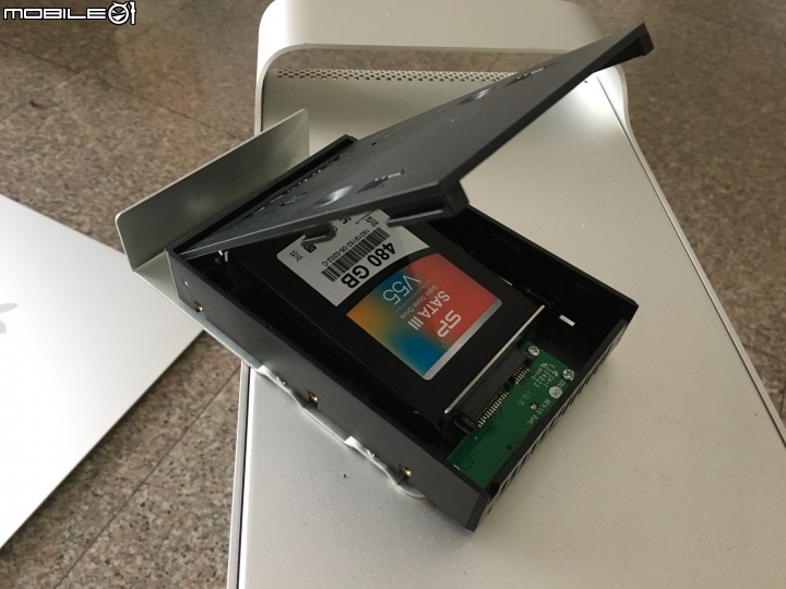 經典桌機 MacPro 2010 Windows 安裝在 PCIe SSD 飆速1344MB/S