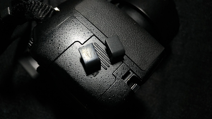 自己的蒙皮自己換!【NIKON D3100】