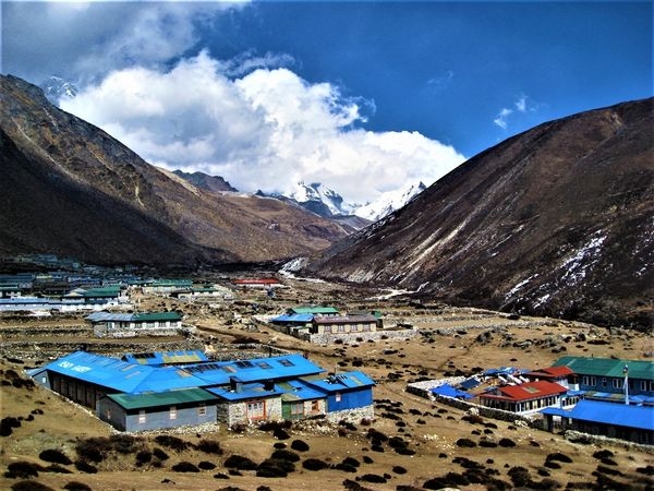 【世界之巔】聖母峰基地營+Island Peak 海拔6189m 冰攀訓練