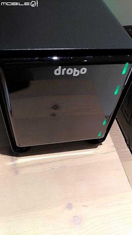 簡單易用,檔案資料保險箱 Drobo 5C DAS 開箱