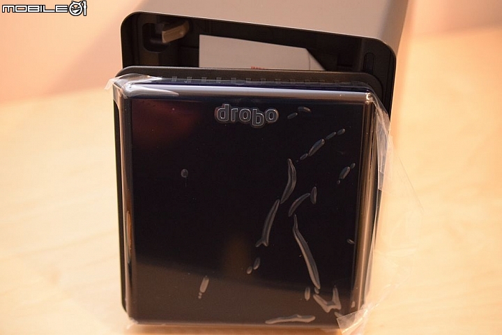 簡單易用,檔案資料保險箱 Drobo 5C DAS 開箱