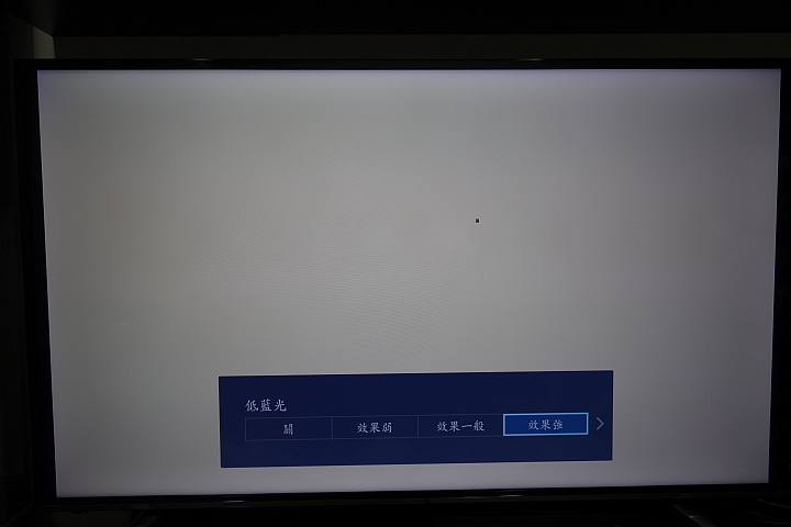 BenQ 49吋4K+HDR護眼電視49MR700開箱