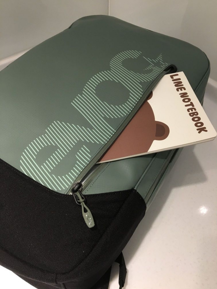 【開箱】EVOC COMMUTER 18L 筆電包