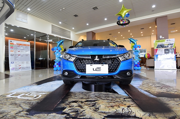 Luxgen U5蓄勢待發,即將顛覆您的想像!