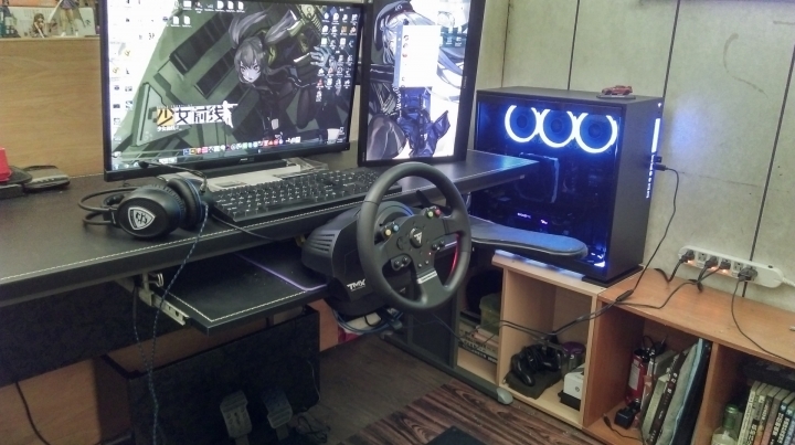 入門級 THRUSTMASTER TMX 力回饋方向盤 開箱
