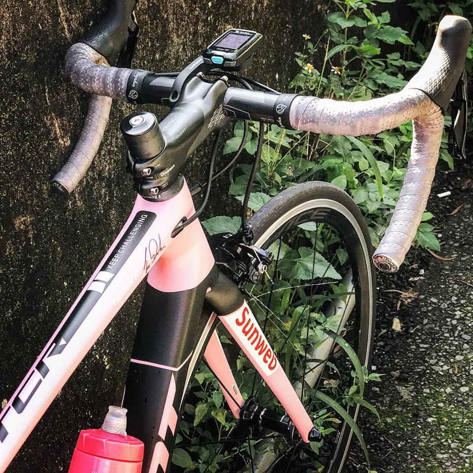【微開箱】義式粉紅浪漫 GIANT TCR ADVANCED SL MAGLIA ROSA (圖多慎入)