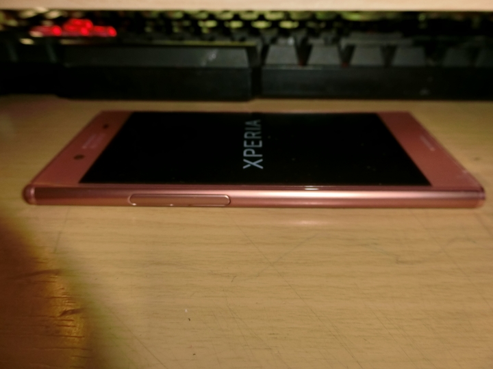 XZ Premium鏡粉不專業開箱