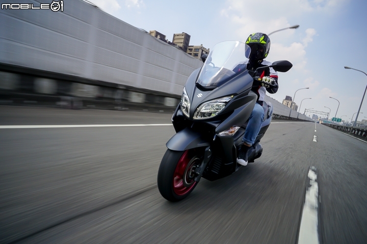 進口黃牌羊之爭 SUZUKI Burgman 400 ABS