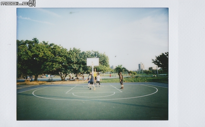 換裝玻璃鏡頭、影像更清晰！LOMO'Instant Automat Glass試用分享