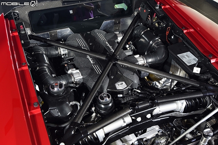 【採訪】1/20超限量之姿抵台 Lamborghini Centenario億元牛王現身