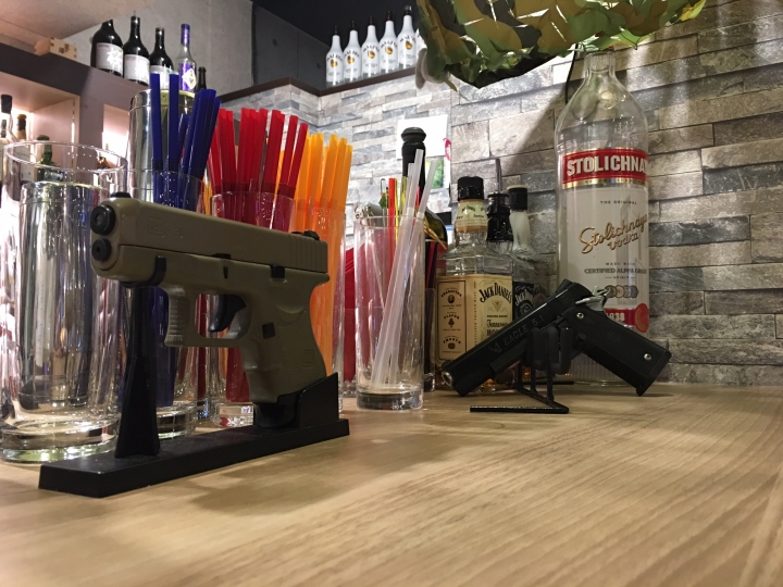 AKIBA BASE Shooting Cafe & Bar 遊戲槍射擊酒吧