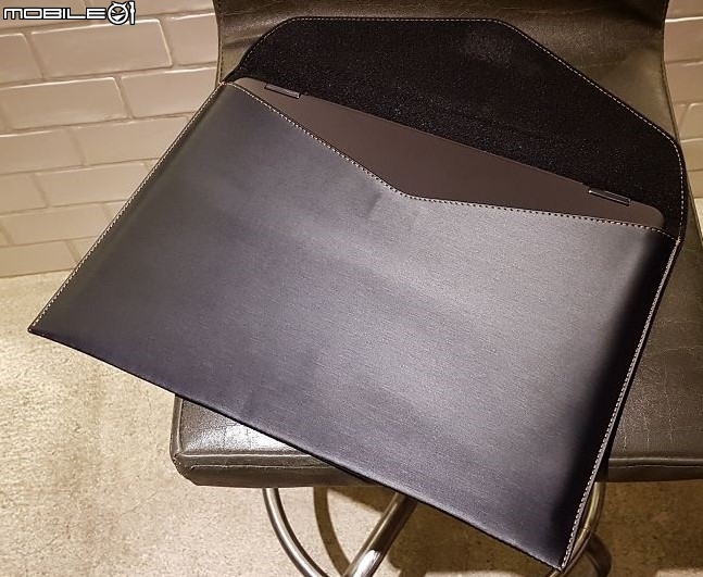 工作用機ASUS ZenBook Flip S UX370UA開箱
