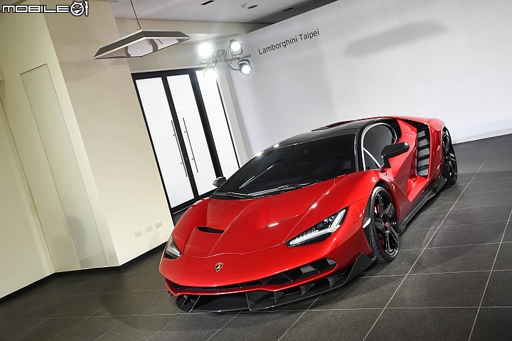 【採訪】1/20超限量之姿抵台 Lamborghini Centenario億元牛王現身