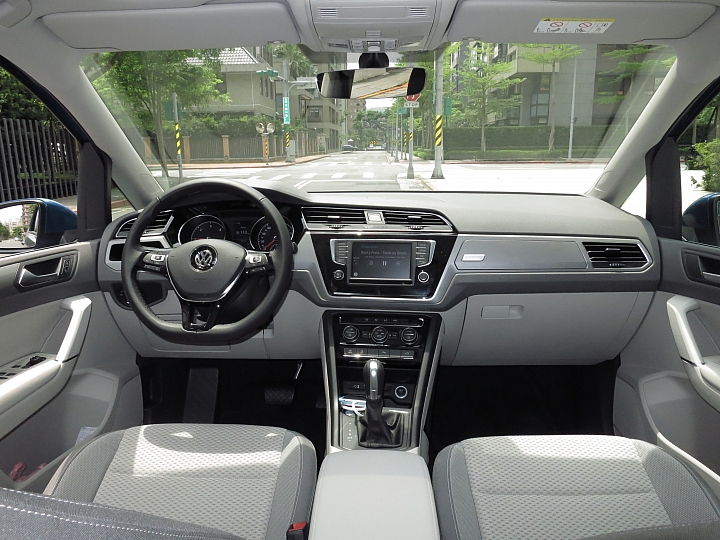 2016 Touran TDI 遲緩開箱