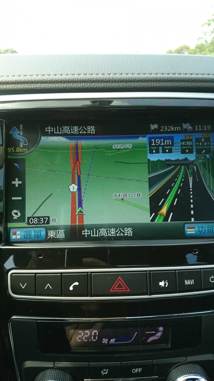 GRAND LANCER原廠導航與數位儀表顯示有誤差-(08/24)韌體更新後顯示正常.