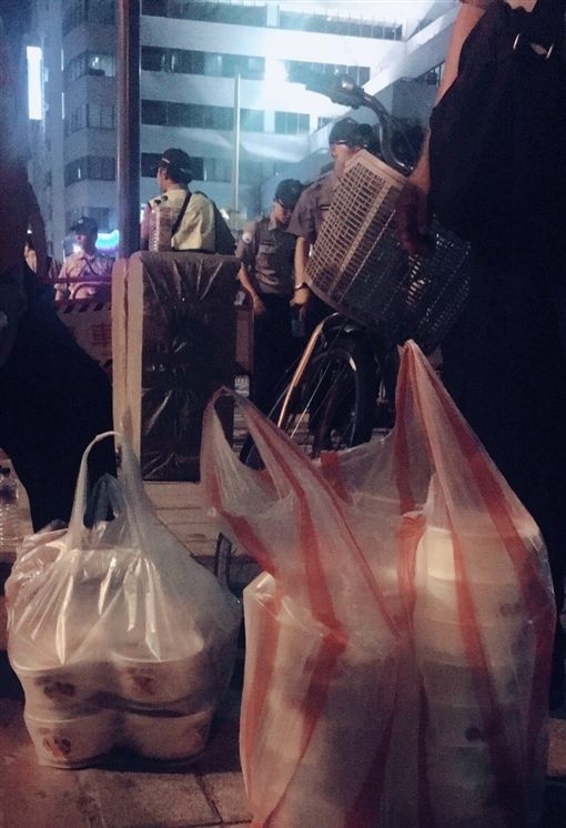 支援世大運警吃這便當 網友氣炸告狀