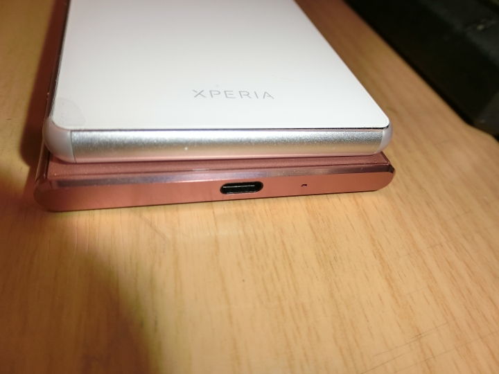 XZ Premium鏡粉不專業開箱
