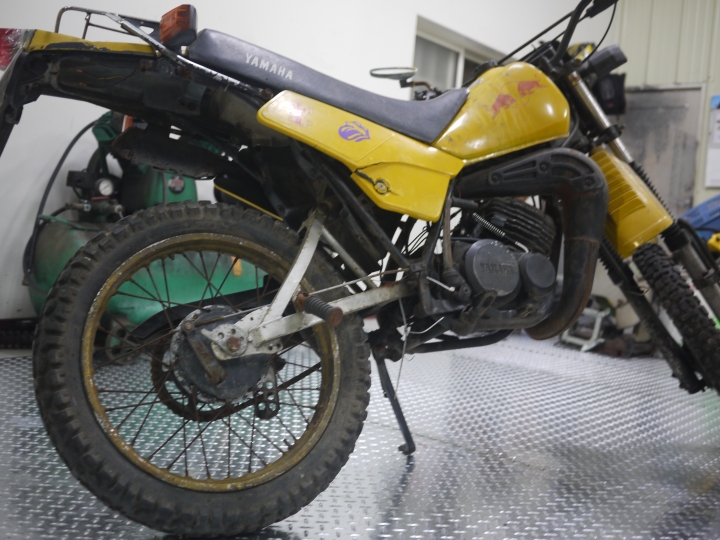 YAMAHA DT125 翻新全紀錄 (圖多文長) 8/27 更新啦!!!!