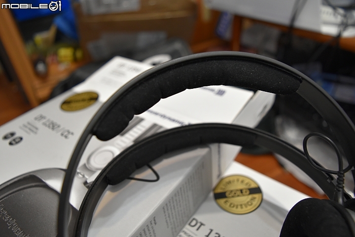 Beyerdynamic DT-1350 Limited Gold Edition開箱