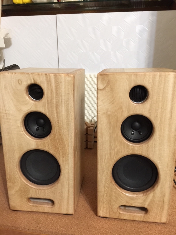 DENON AVR-X3300W 綜擴及5吋3音路手工原木音箱開箱