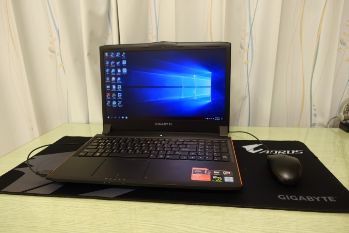 【開箱】GIGABYTE P55W V7 低調奢華的享受,輕鬆入主?