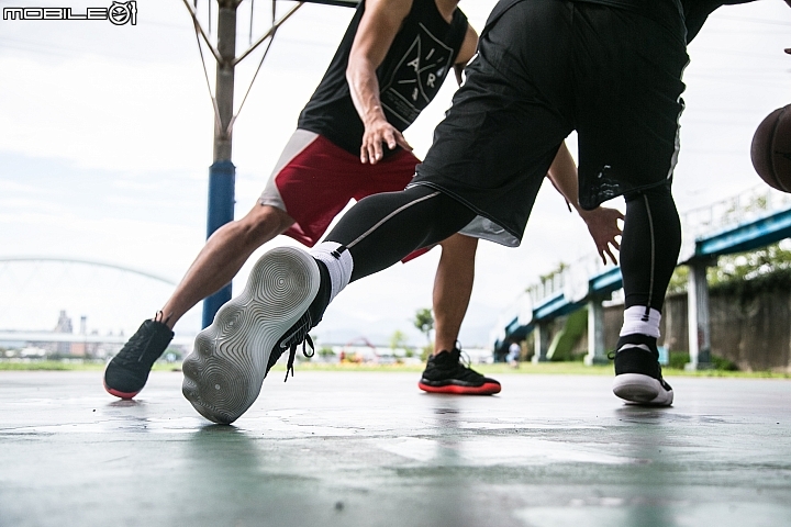 Super.Fly & Hyperdunk 2017 兩款React避震科技戰靴實戰分享