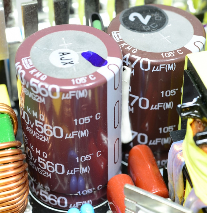 振華LEADEX PLATINUM 1000W電源供應器拆解